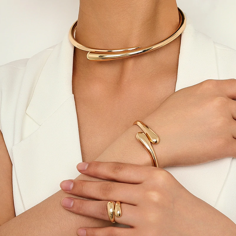 Fashion heavy metal ring necklace bracelet ring set for women gold